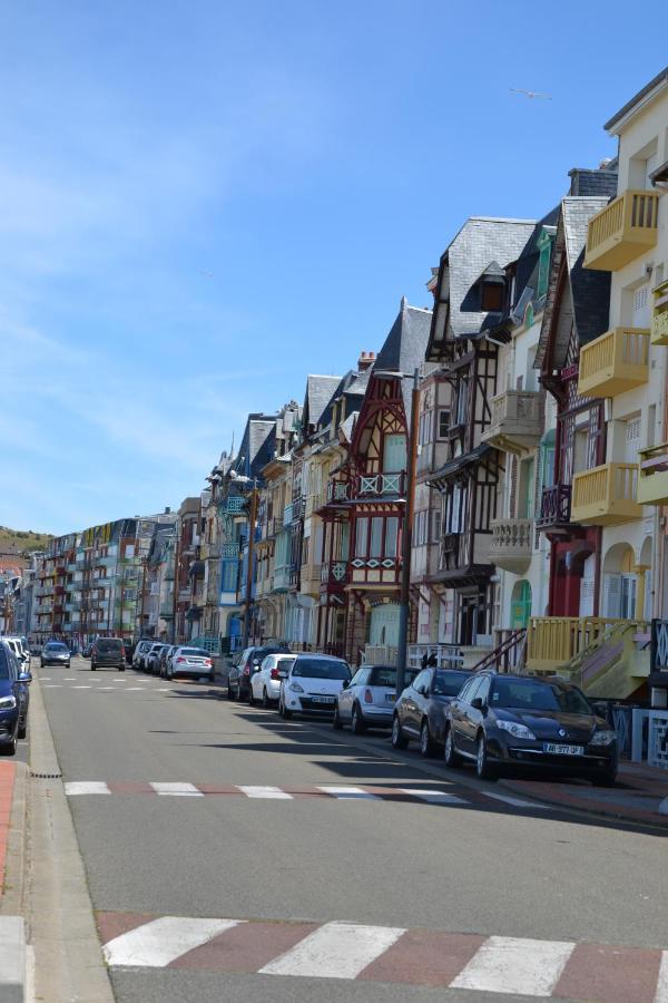 B&B Hotel Le Treport Friville エクステリア 写真