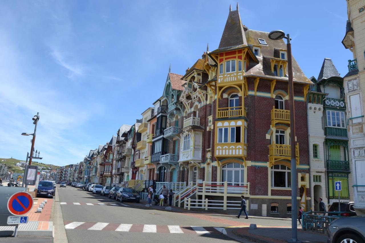 B&B Hotel Le Treport Friville エクステリア 写真