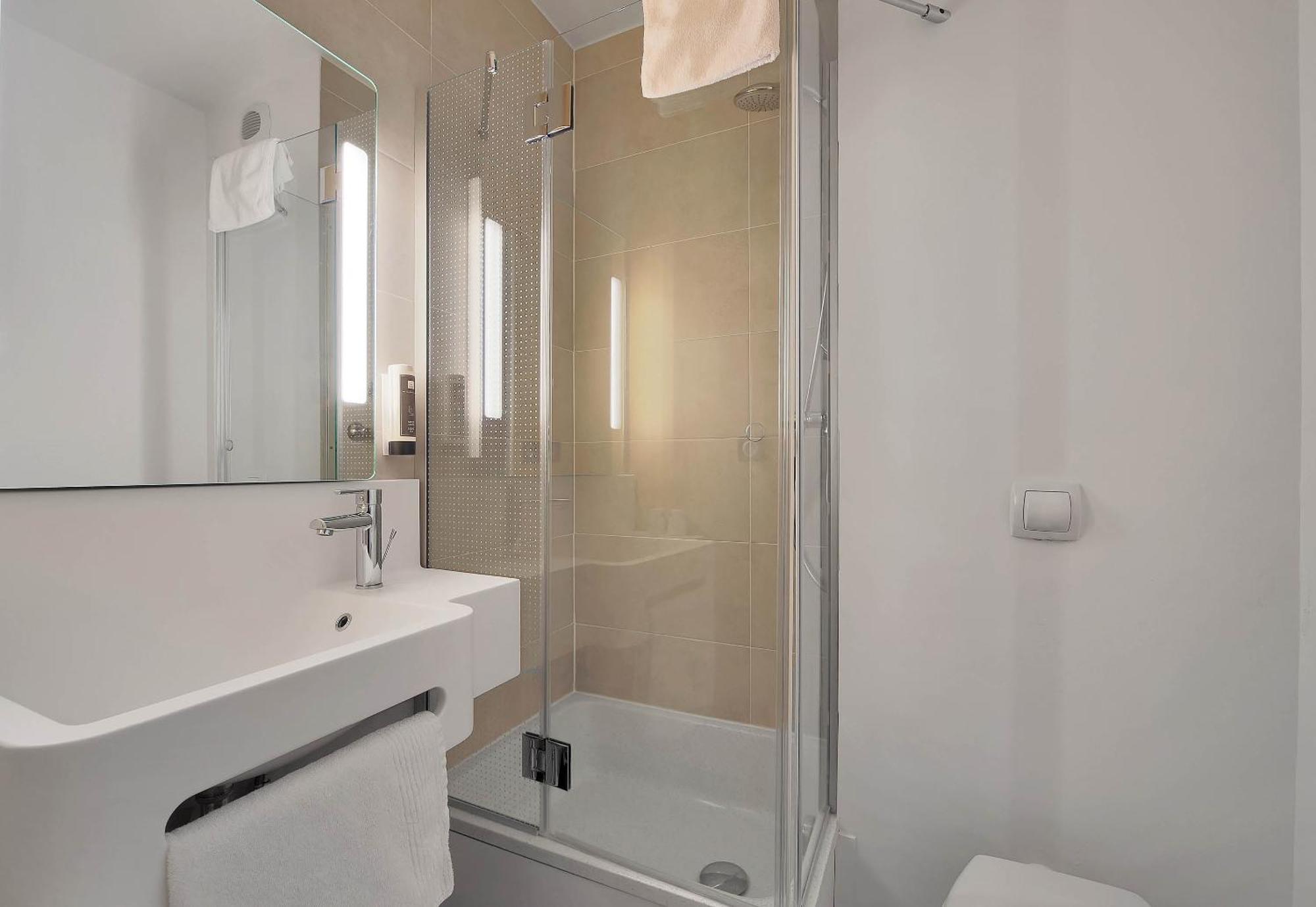 B&B Hotel Le Treport Friville エクステリア 写真