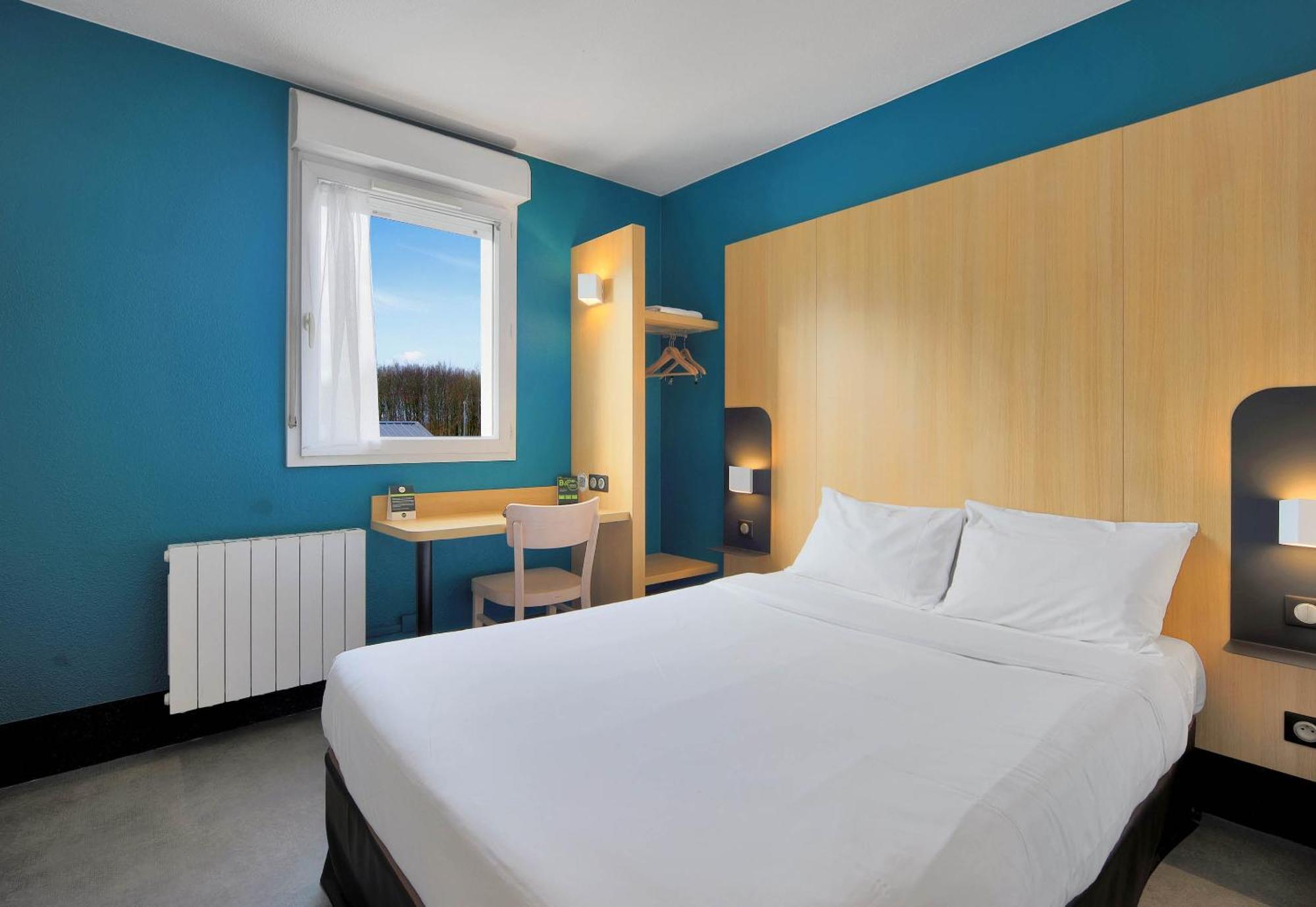 B&B Hotel Le Treport Friville エクステリア 写真